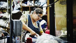 Madres trabajadoras agotamiento