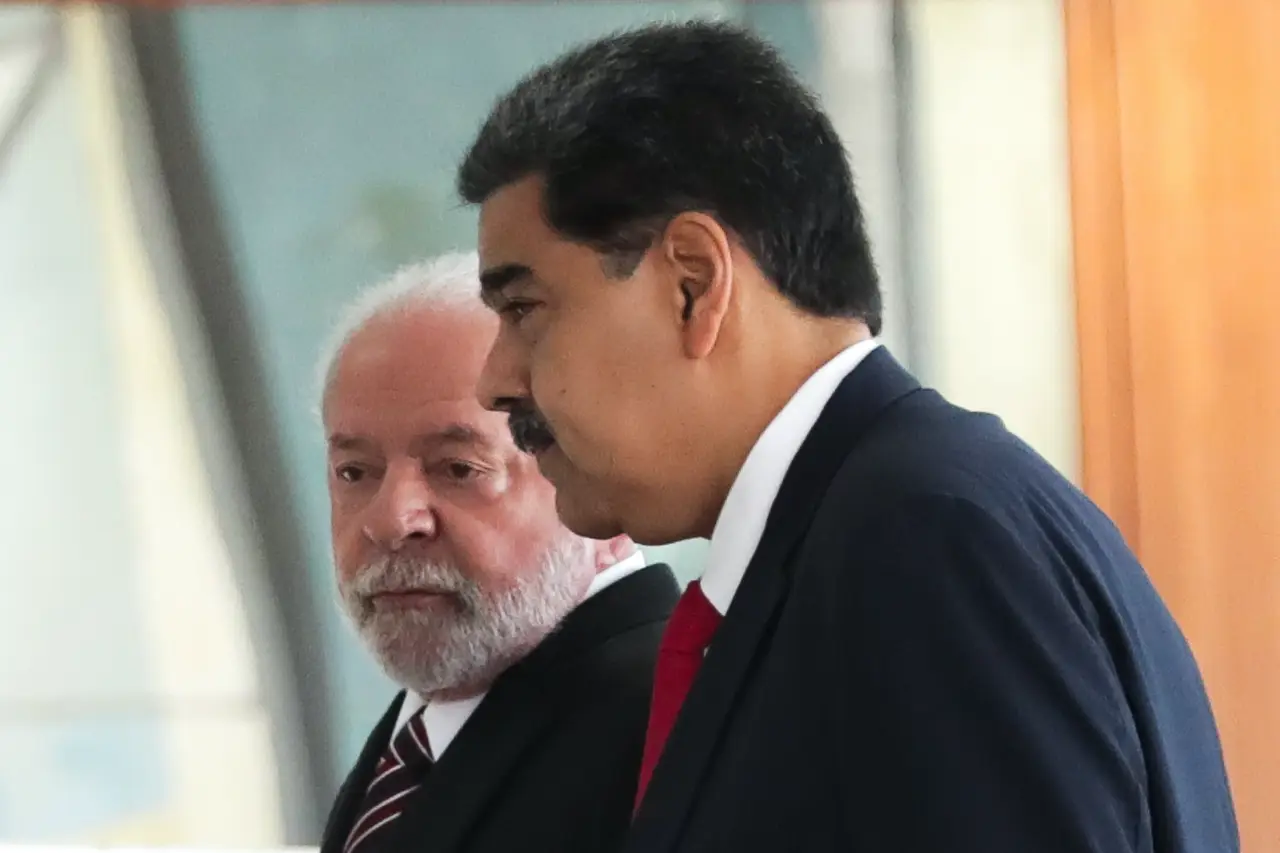 Lula recibe a Maduro