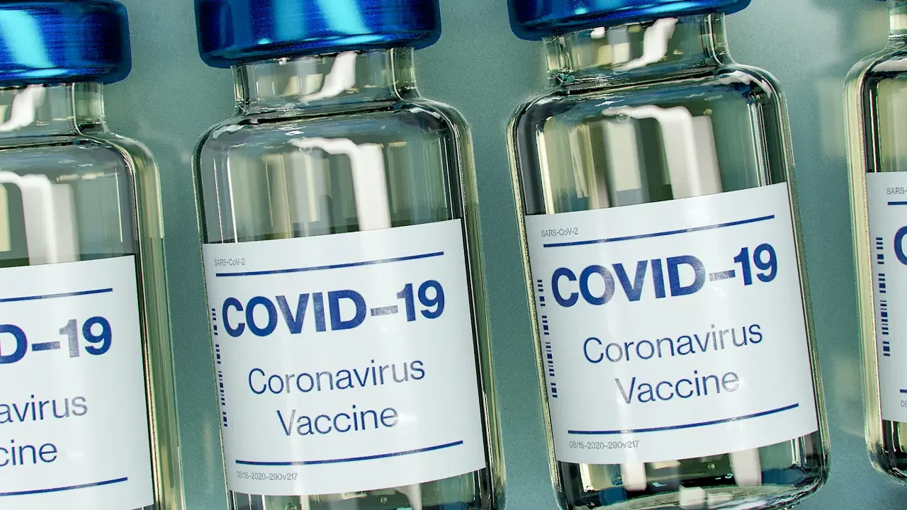 Asesores de la FDA revisarán vacunas de Covid-19 frente a nueva subvariante
