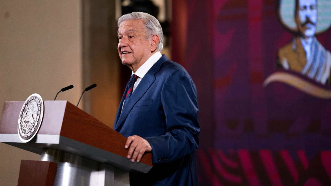 AMLO pide a sus simpatizantes no caer en provocaciones de los conservadores
