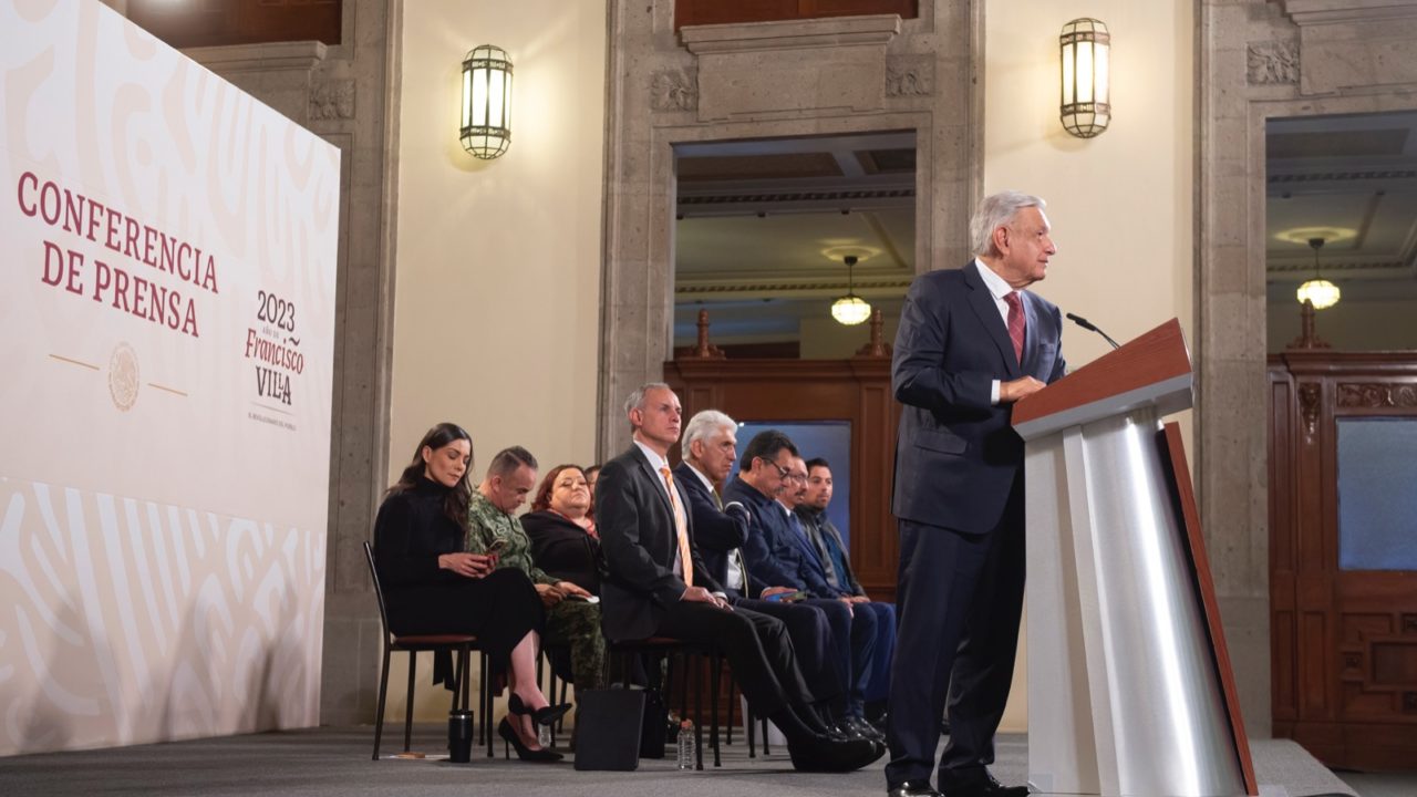 Robert Kennedy Jr. se disculpó con México por ataques racistas de republicanos: AMLO