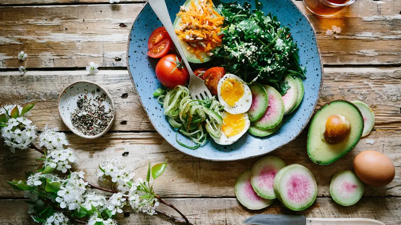 Dietas vegetarianas y veganas: porqué son claves para bajar el colesterol