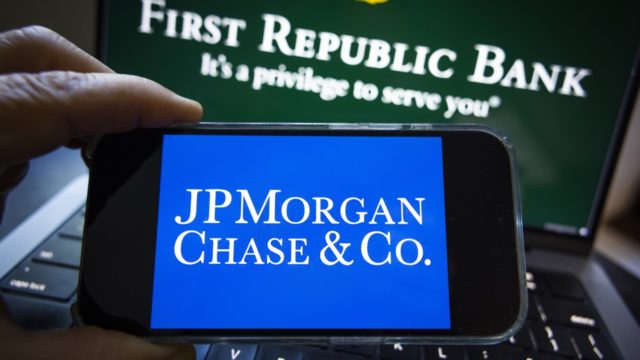 JP Morgan ganancias First Republic Bank Bancos regulación