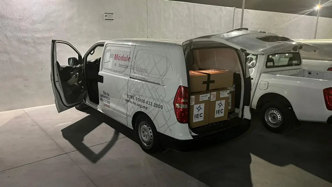 Se incendian oficinas del Instituto Electoral de Coahuila en Monclova; no se dañaron boletas
