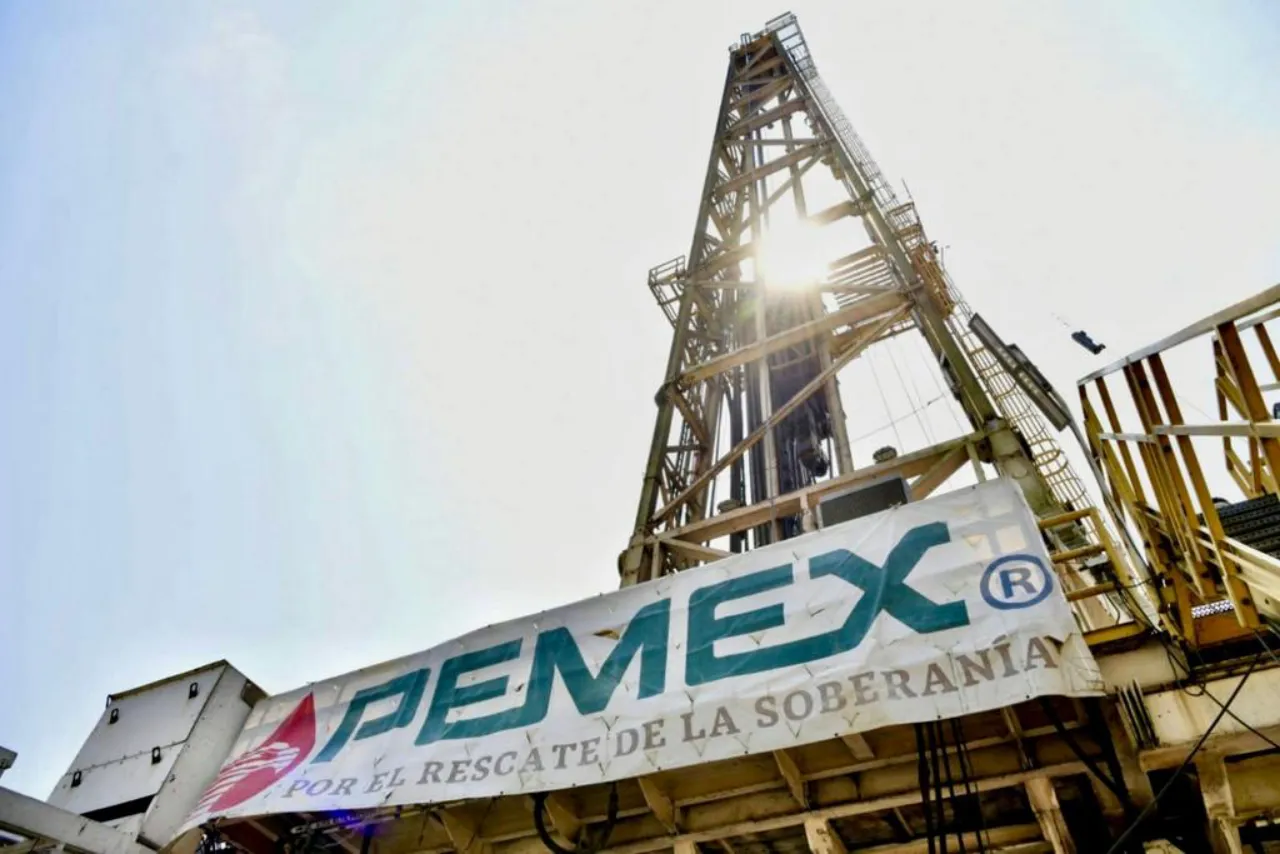 Pemex quiere extraer más de 500 millones de barriles de crudo de su campo estrella