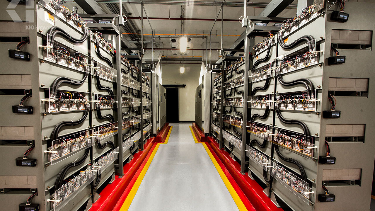 Un viaje a las entrañas de internet: así es el centro de datos de KIO en Querétaro