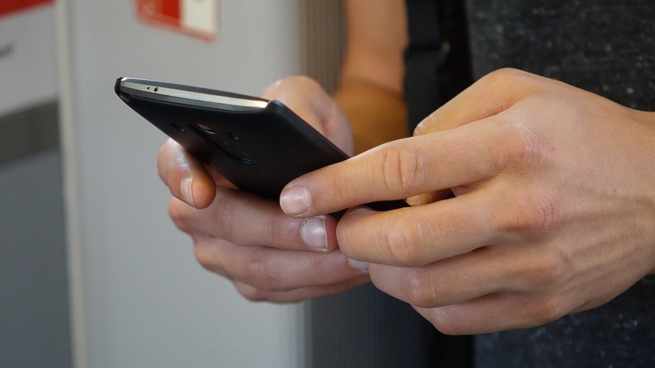 Instagram alista una app de texto para competir con Twitter