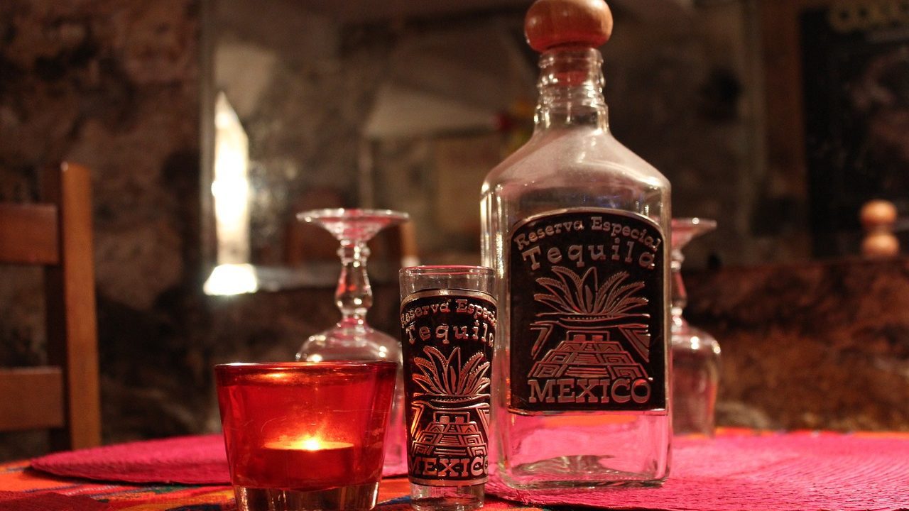 Buscaban traficar metanfetaminas disueltas en tequila hacia Australia
