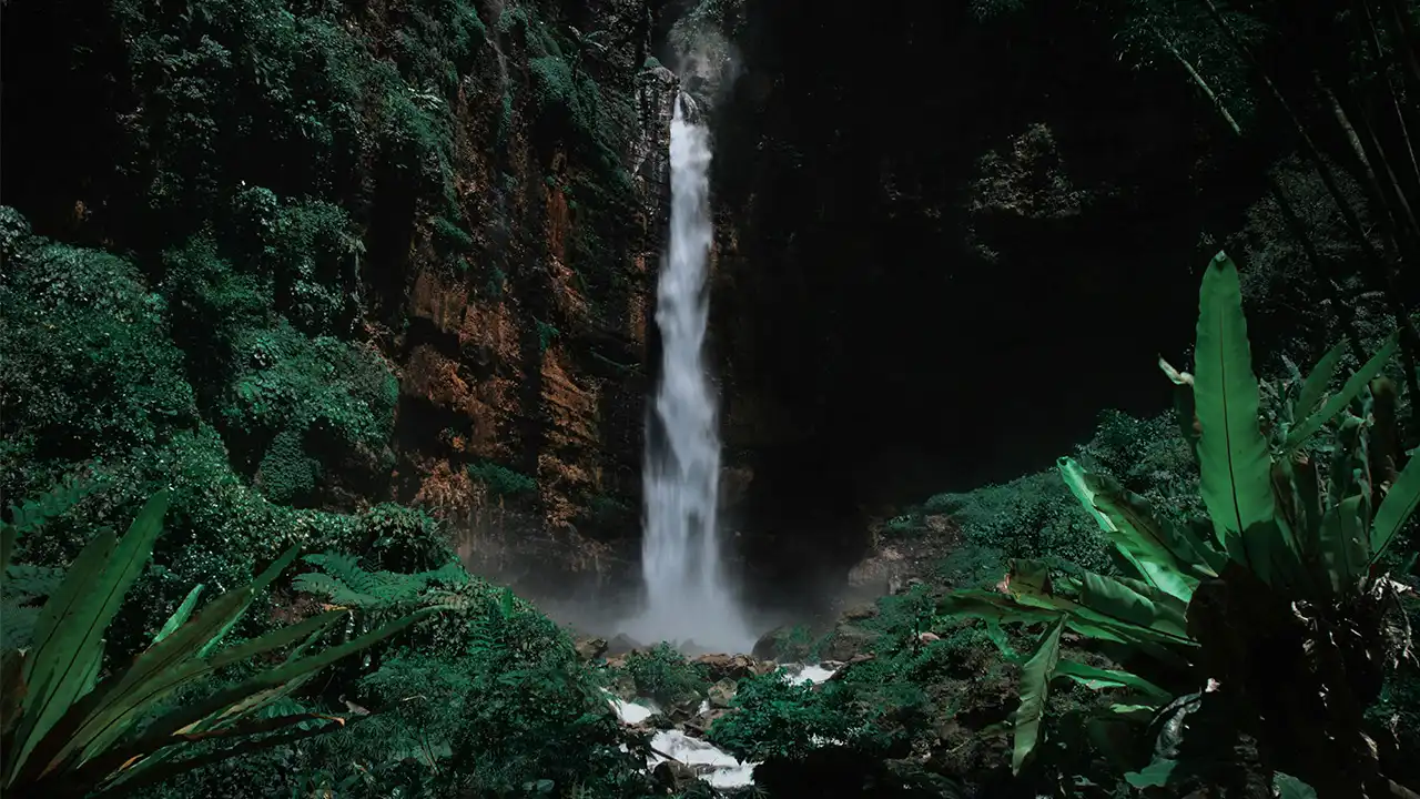Tonatico, el Pueblo Mágico que esconde incríbles cascadas y grutas