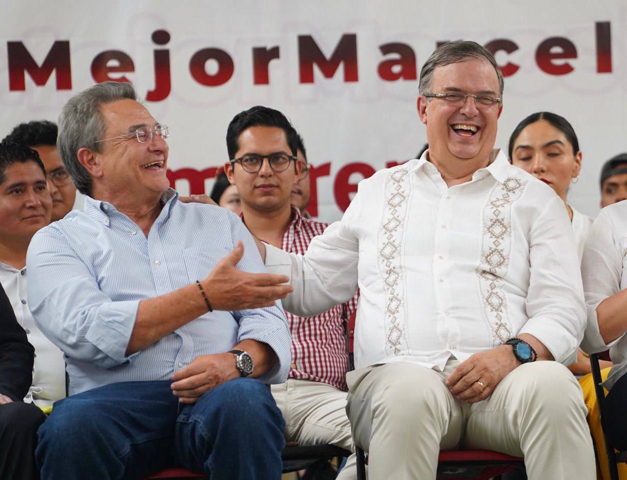 Ebrard hace gira junto a hermano de AMLO, Pío López Obrador
