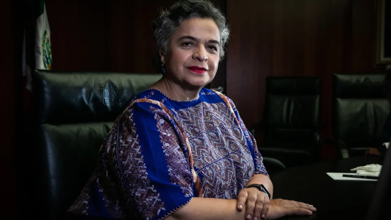 Es un momento difícil para México, por eso busco la candidatura presidencial: Beatriz Paredes