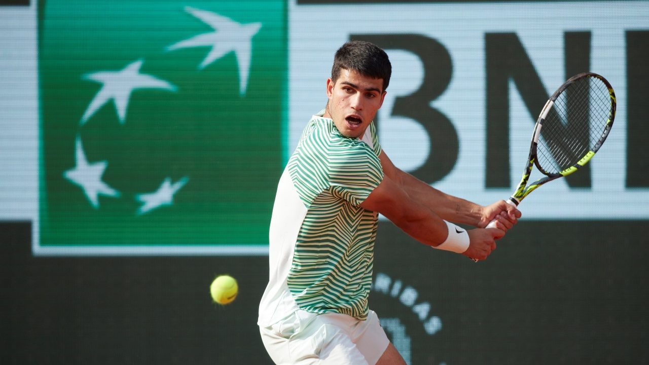 ‘Carlitos’ Alcaraz baja en el ránking de la ATP tras lesión en su brazo derecho; se ubica 3º