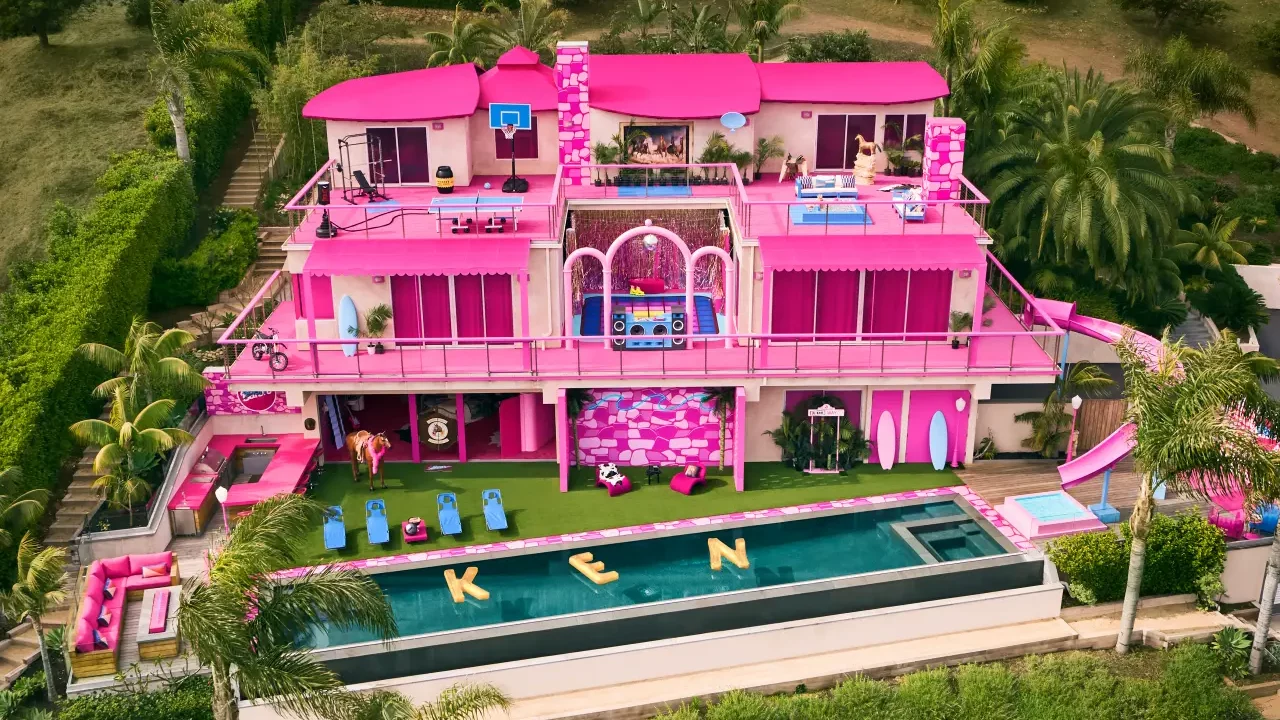 Regalan 2 noches de hospedaje en la casa de Barbie en Malibú