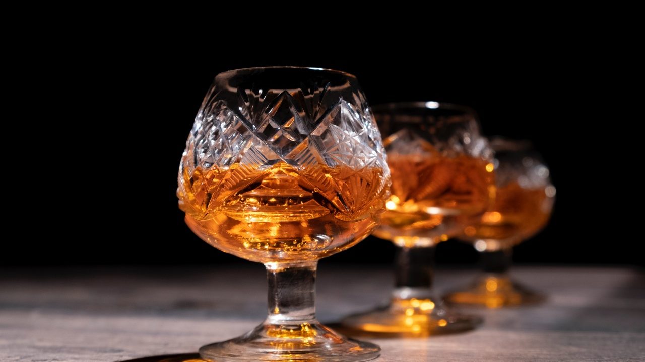 Italiana Campari compra el coñac Courvoisier por 1,320 mdd