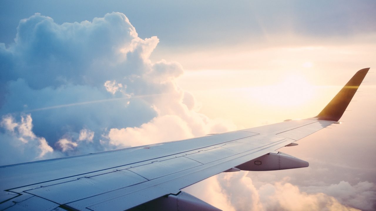 Sector aéreo pide a México y EU soluciones que restablezcan competencia y conectividad