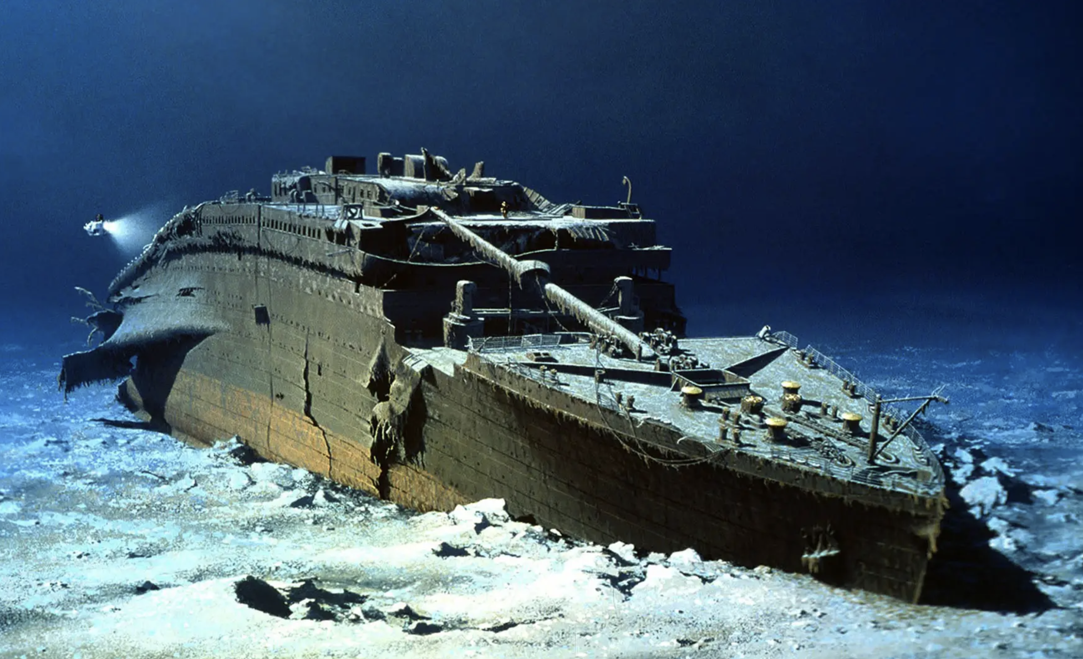 Desaparece submarino con cinco turistas mientras exploraba los restos del Titanic