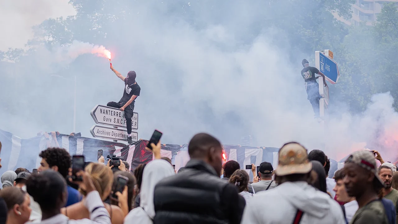 Los disturbios en Francia han llevado a la cárcel a unas 350 personas