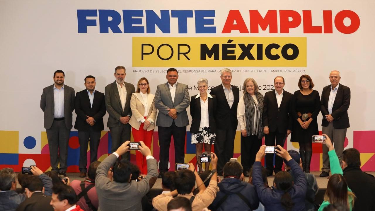 Instalan los ‘brazos operativos’ del Frente Amplio; ayudarán a organización de consulta