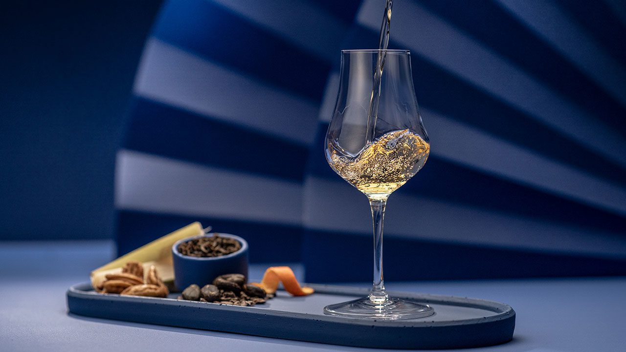 Etiquetas premium para celebrar el Día Internacional del Tequila