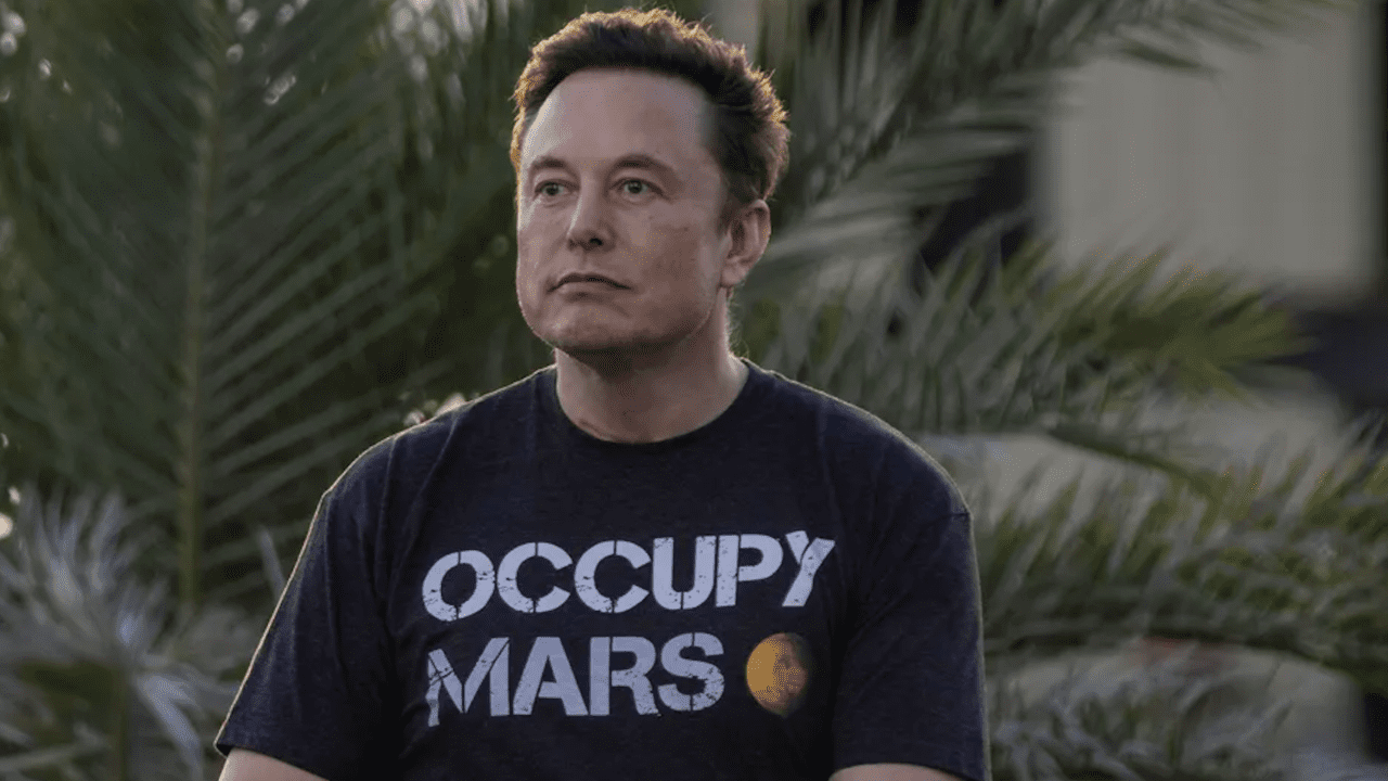Elon Musk se empobreció 18,000 mdd tras bajón en las acciones de Tesla