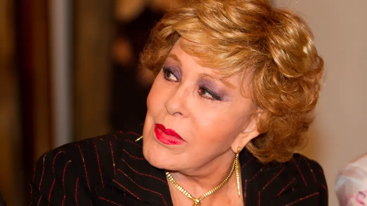 Rinden homenaje en Bellas a Artes a Silvia Pinal