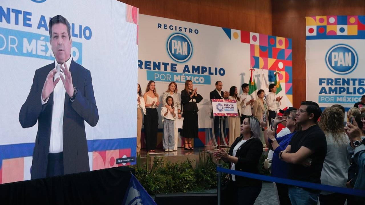Reaparece Cabeza de Vaca de forma virtual; buscará candidatura presidencial