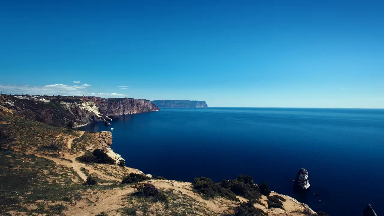 Ultimátum de Rusia: barcos que transportan grano deben abandonar el mar Negro antes del día 17
