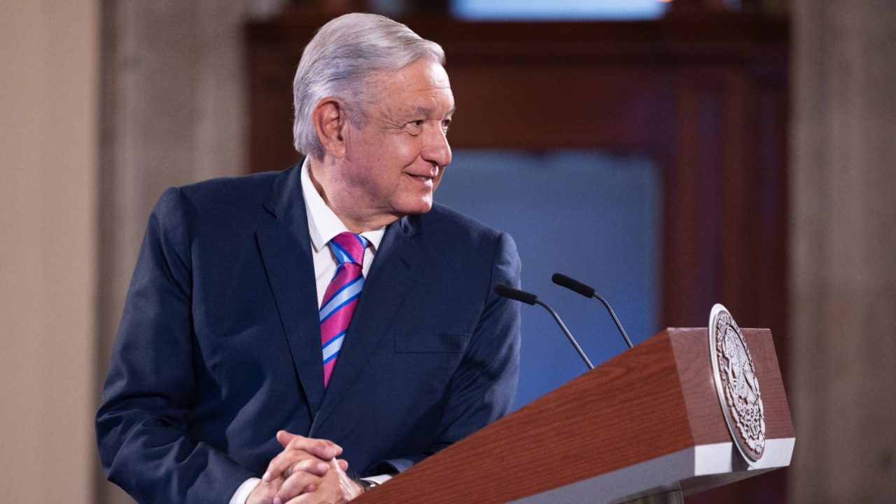 Si Xóchitl Gálvez no despega, la oposición se pondrá más amarillista: AMLO