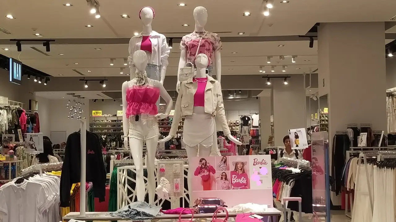 barbie-rosa-consumo-compras