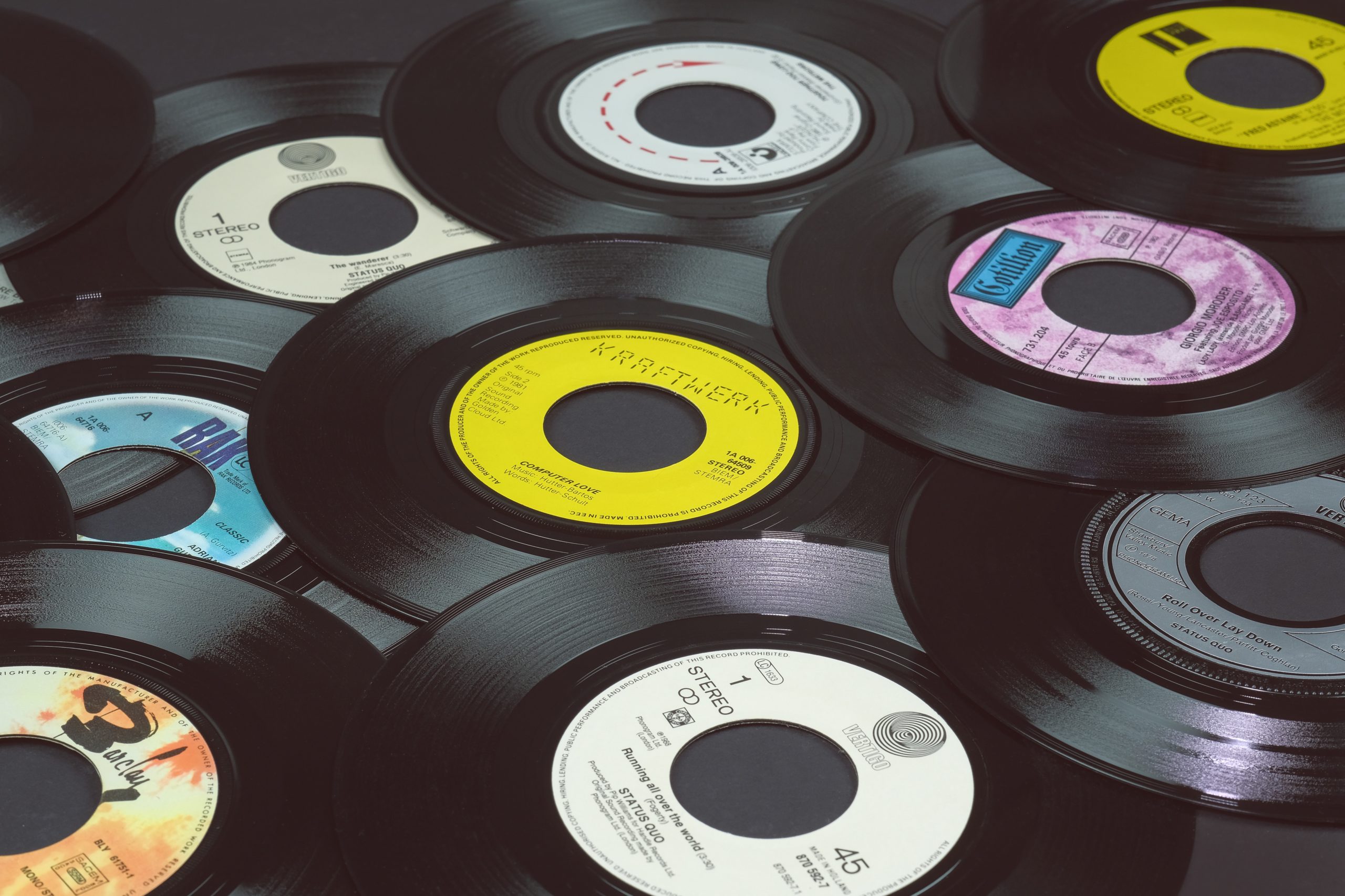 EU registra notable aumento en ventas de discos de vinilo