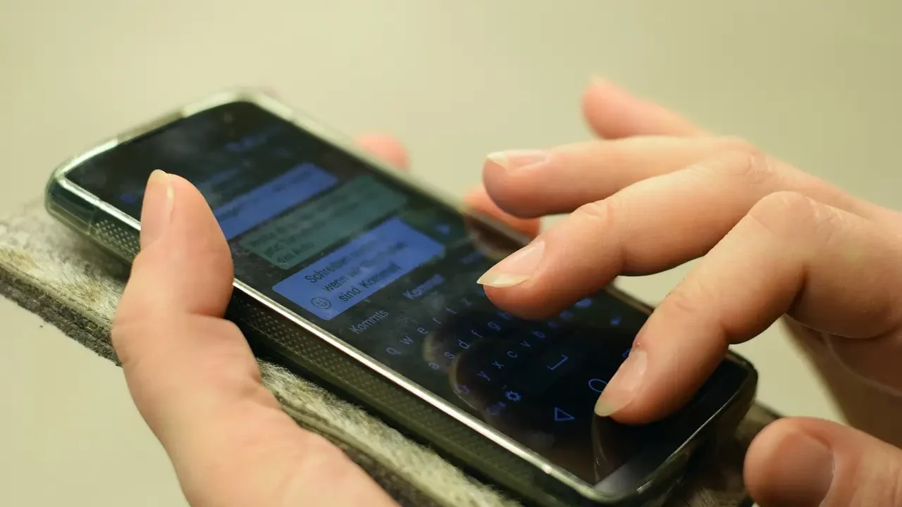 Prohíben WhatsApp en todos los dispositivos de la Cámara de Representantes de EU