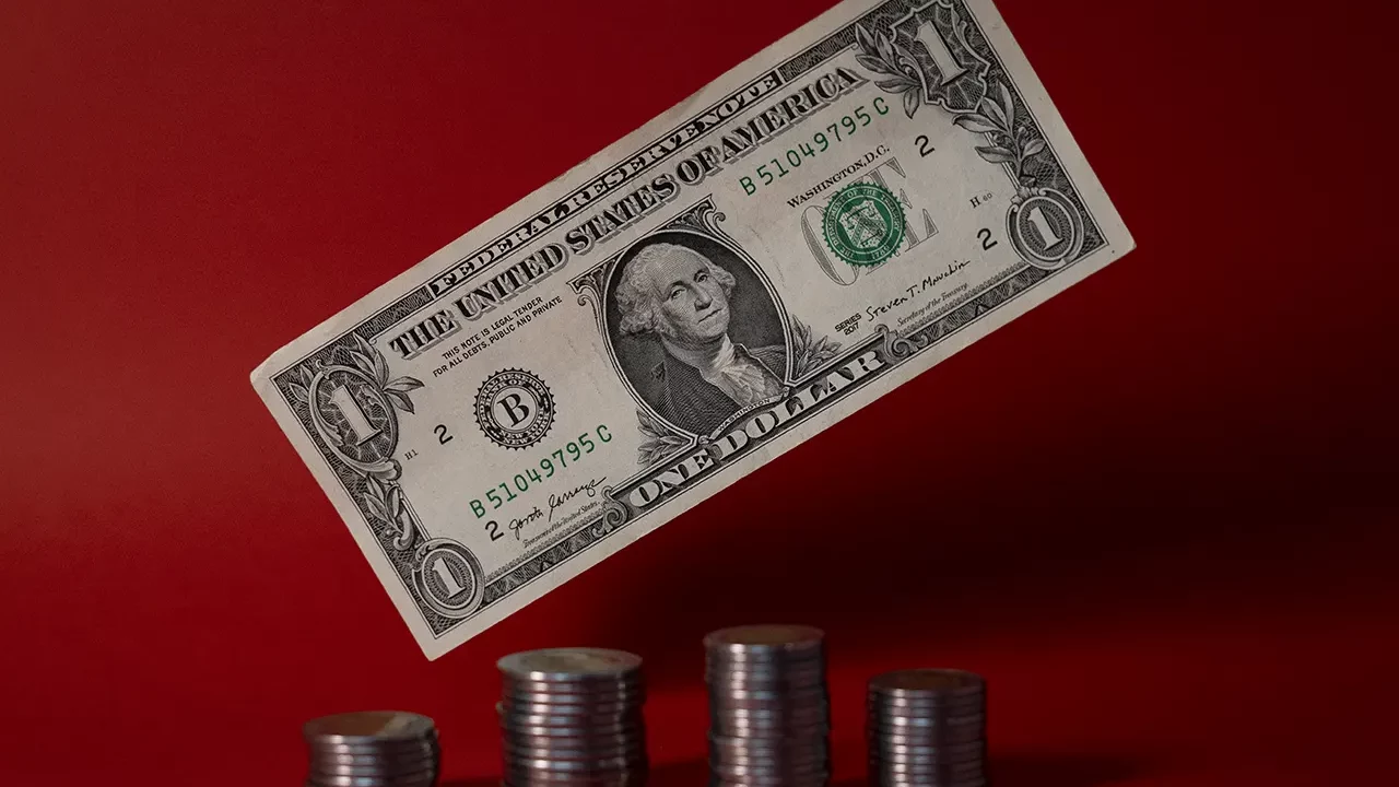 Peso tiene mejor nivel en más de un año