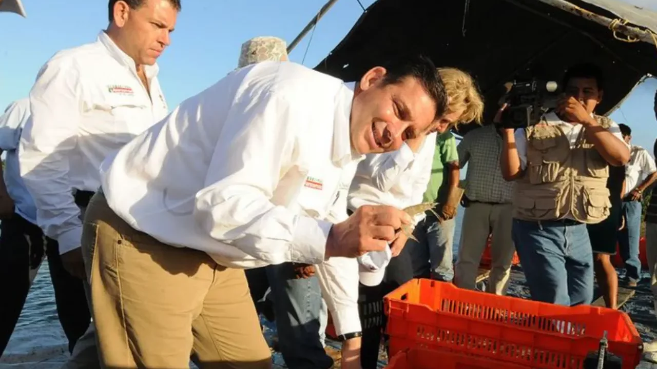 Exgobernador de Tamaulipas, Eugenio Hernández, sale de prisión