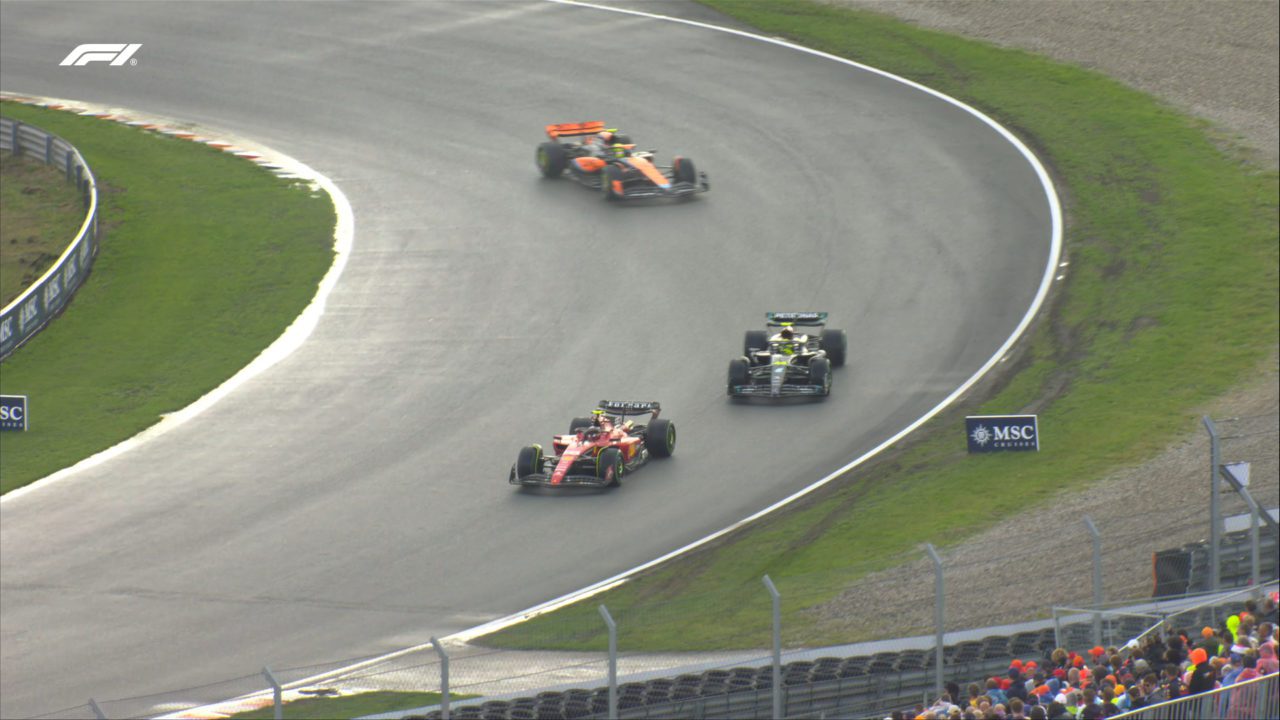 Verstappen gana por delante de Alonso en Zandvoort; ‘Checo’ fue cuarto y Sainz, quinto
