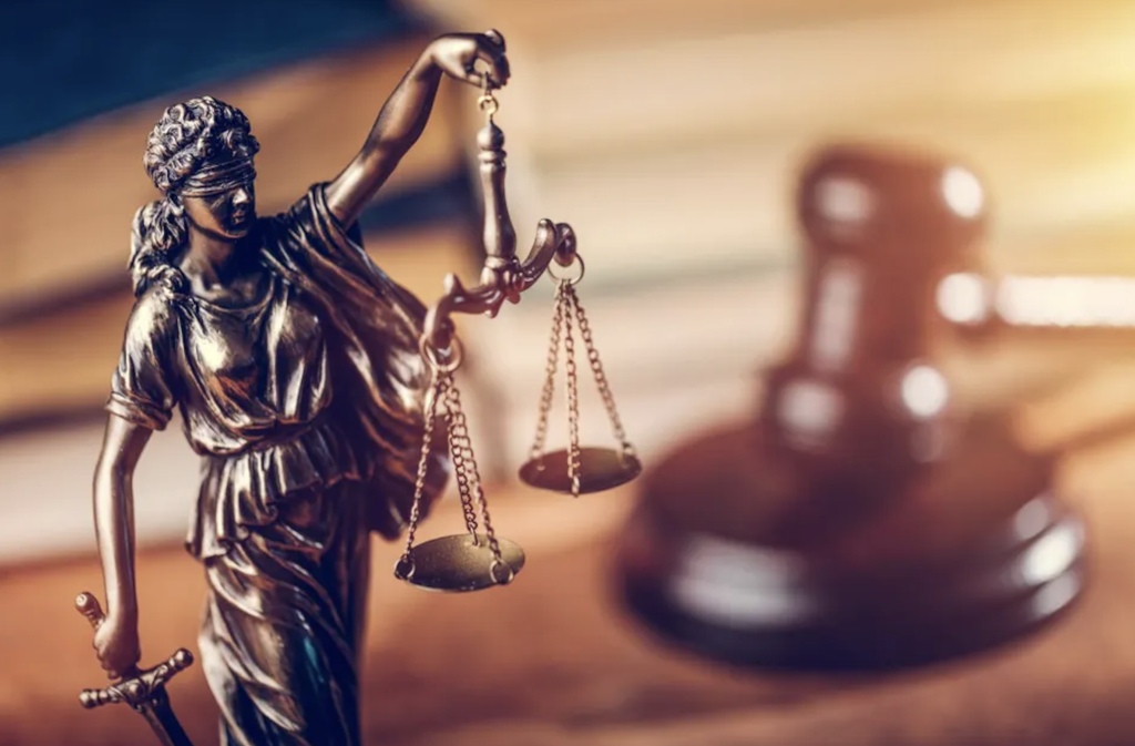 hermanos Alexander justicia venganza gracia