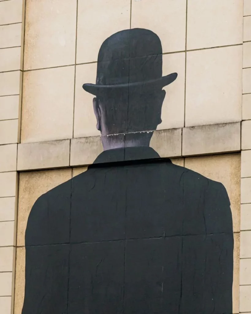 Murales René Magritte