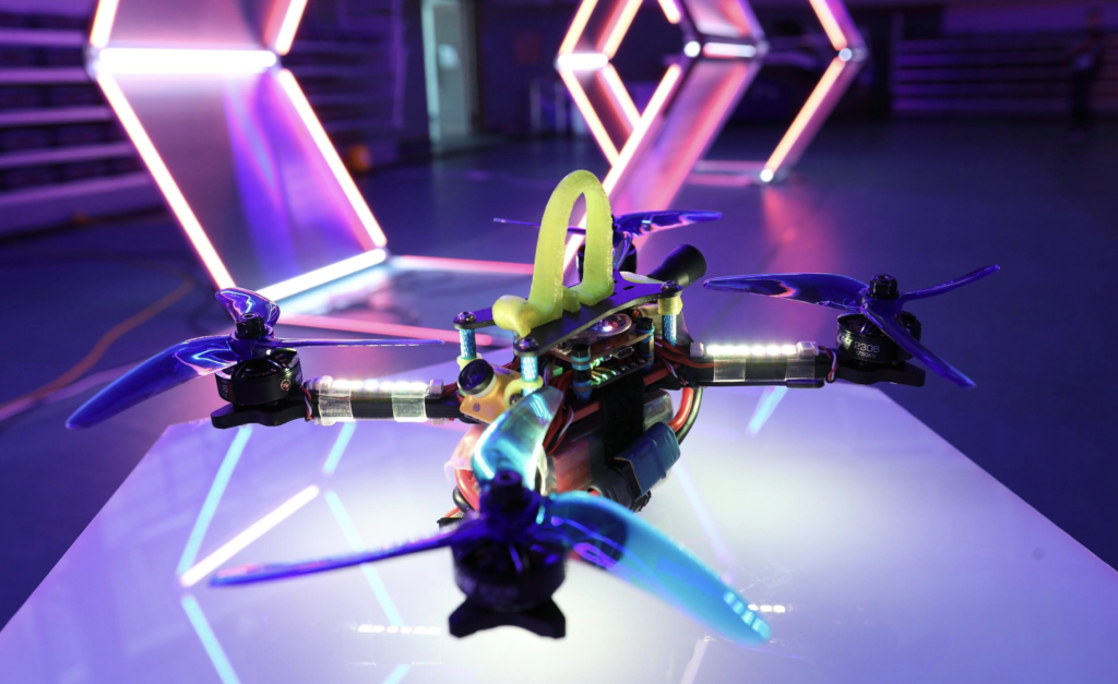 Swift AI outperforms expert pilots in drone racing