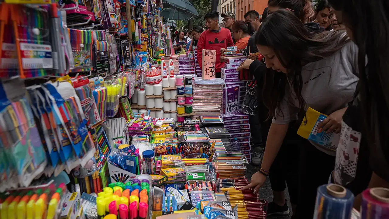 Fotogalería: Útiles escolares para el regreso a clases, compras hasta la última hora