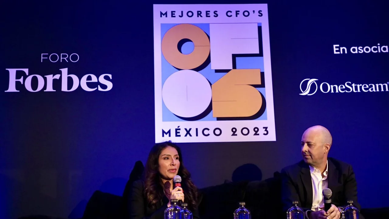 Foro Forbes CFOs: Empresas ya usan IA para automatizar procesos en sus áreas financieras