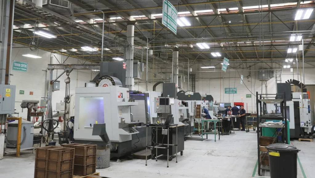 nearshoring-reshoring-Kearney