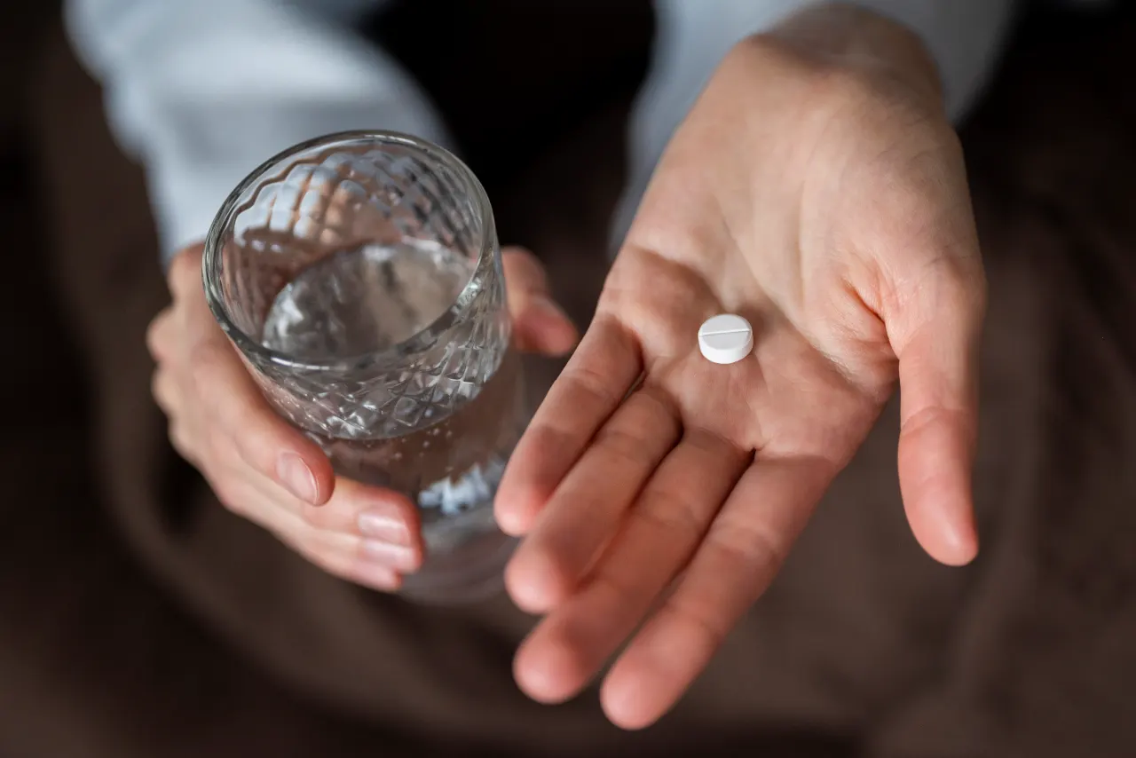 Esta pastilla de emergencia es más eficaz si toma con un antiinflamatorio, sugiere estudio