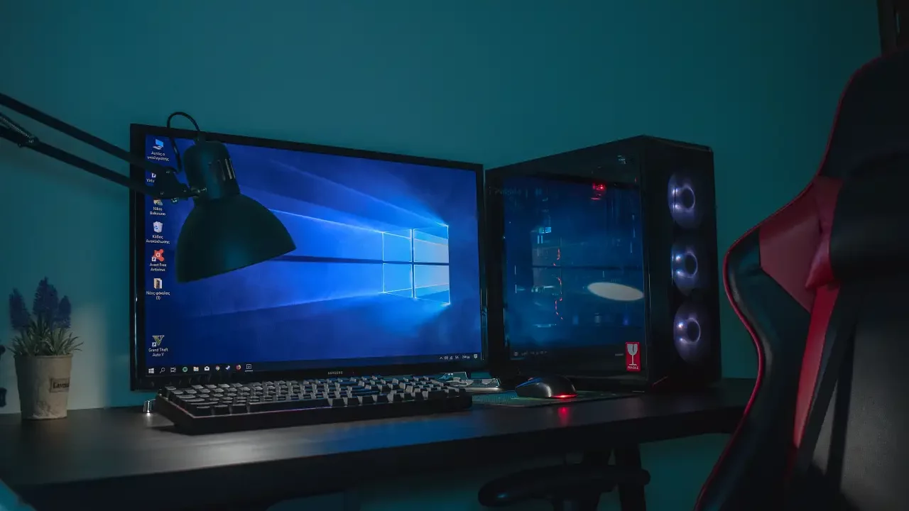 Expertos detectan una vulnerabilidad ‘casi imposible de mitigar’ en computadoras