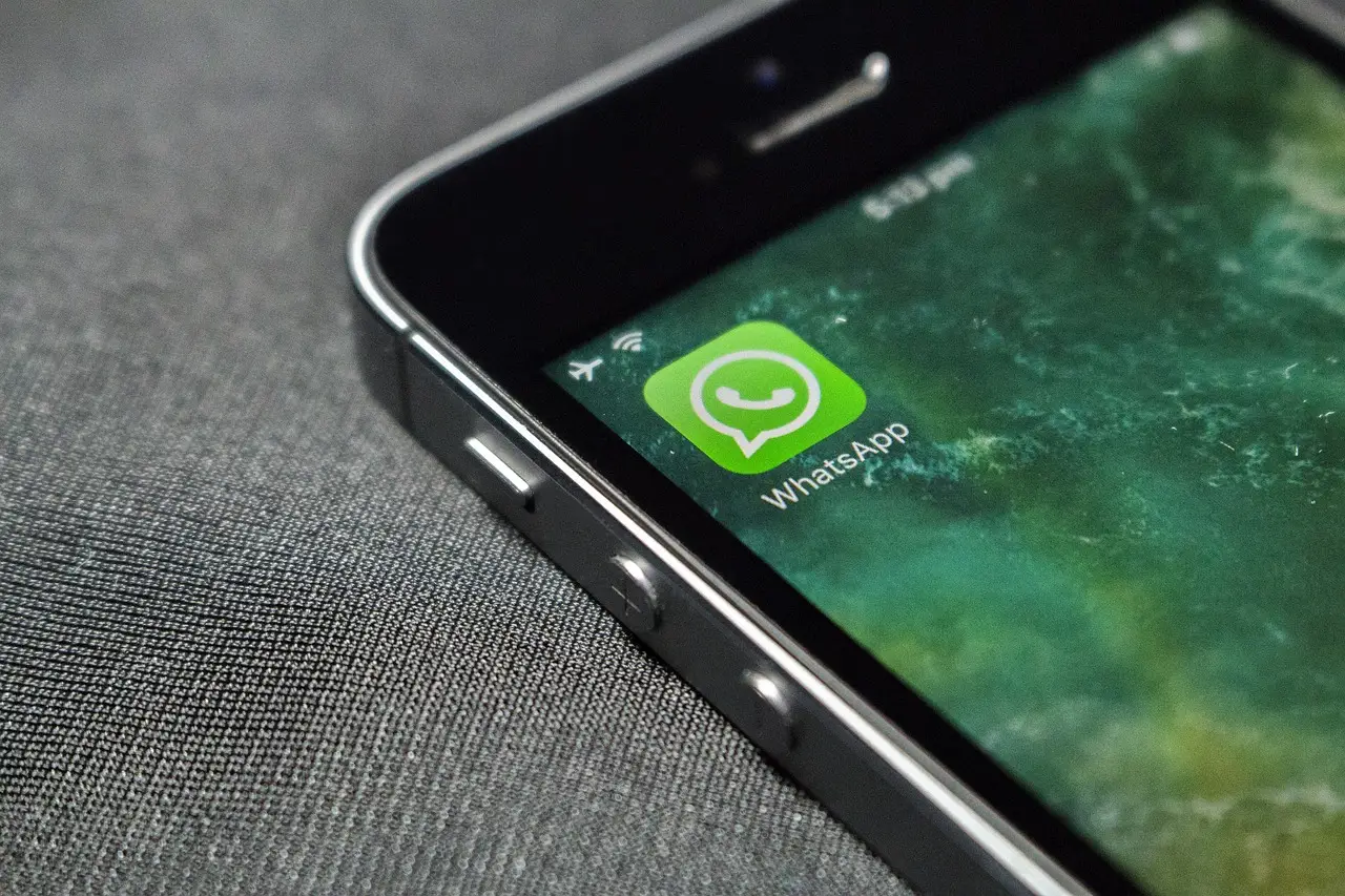 No es tu celular: usuarios reportan fallas y servicio intermitente en Whatsapp