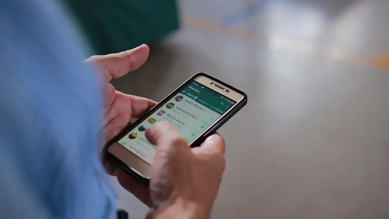 WhatsApp implementa para iOS inicios de sesión sin contraseñas tradicionales