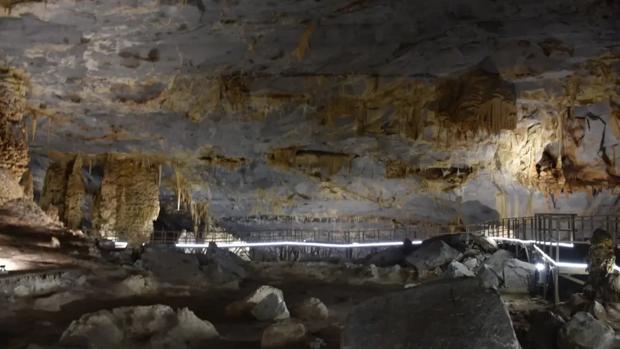 Grutas de Bustamante: la naturaleza cobra protagonismo en Nuevo León