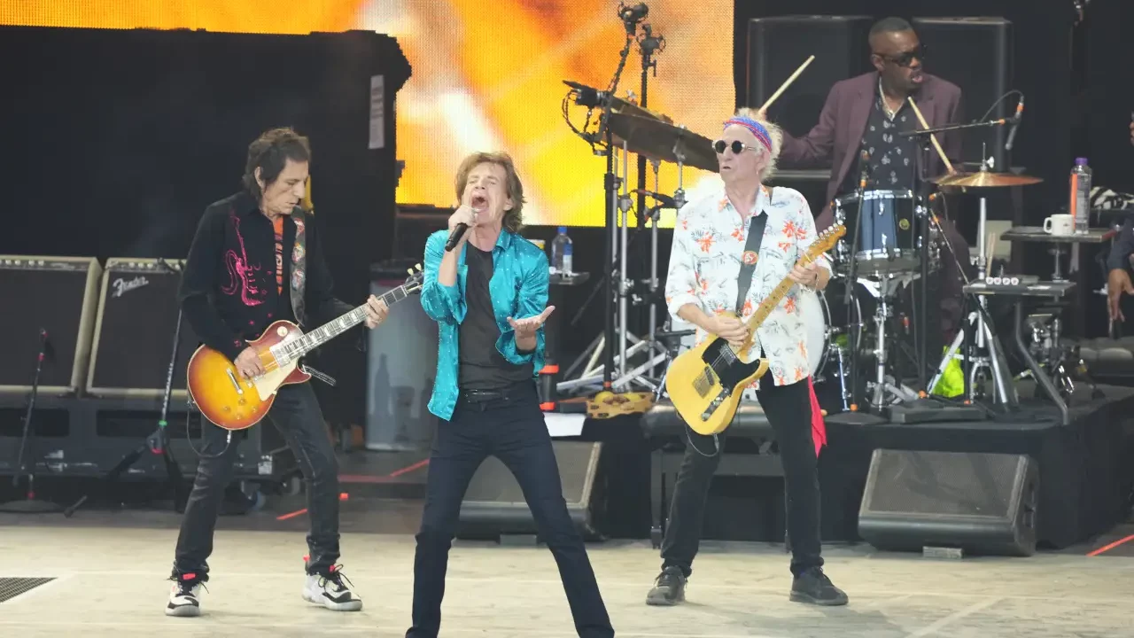 Los Rolling Stones anuncian una gira en 2024 por EU con su nuevo álbum