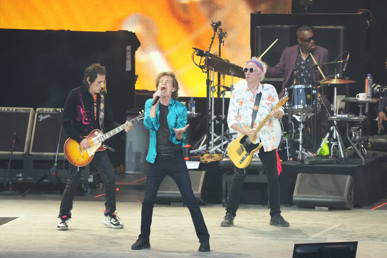 Los Rolling Stones anuncian una gira en 2024 por EU con su nuevo álbum