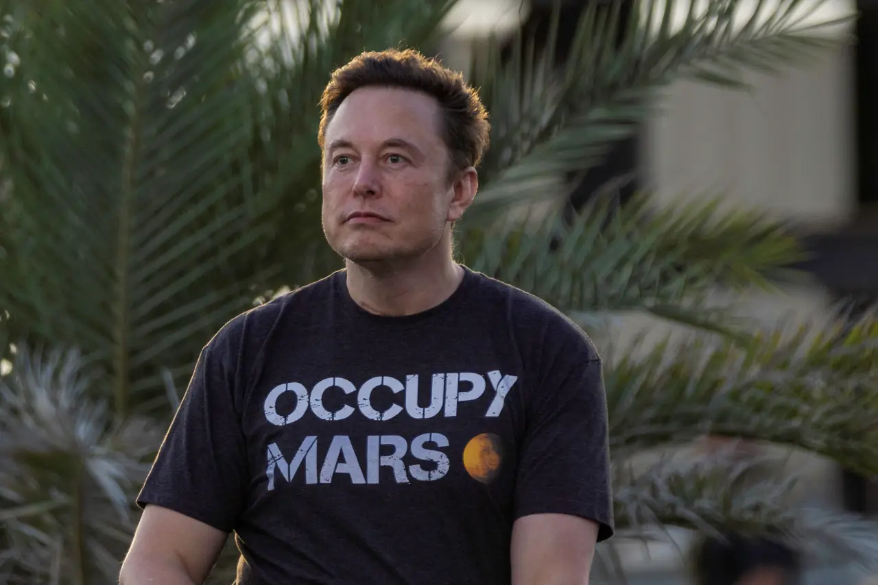 SpaceX podría enfrentar el ‘efecto Musk’ con riesgos importantes tras su salida a bolsa