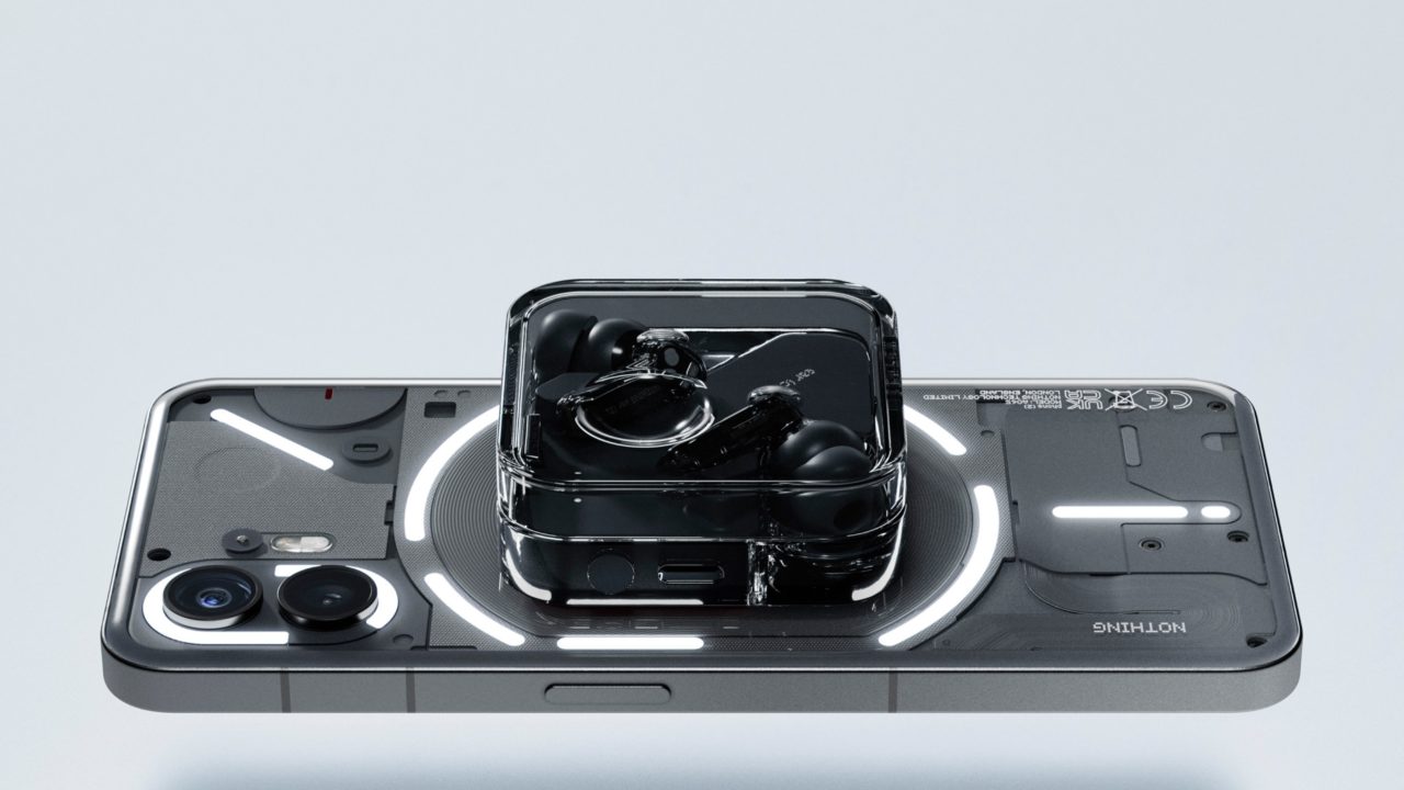 Nothing, la startup británica que reta a Apple con su teléfono transparente