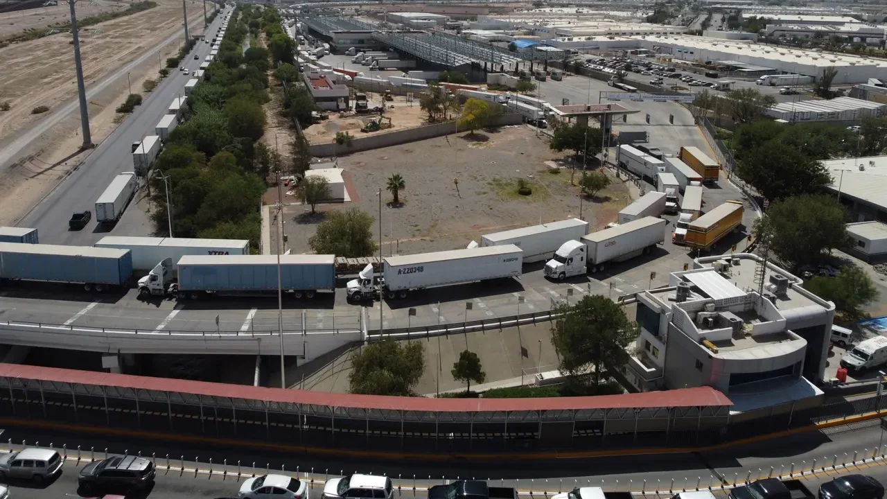 Coparmex estima pérdidas diarias de 35 mdd por cierre de puente fronterizo